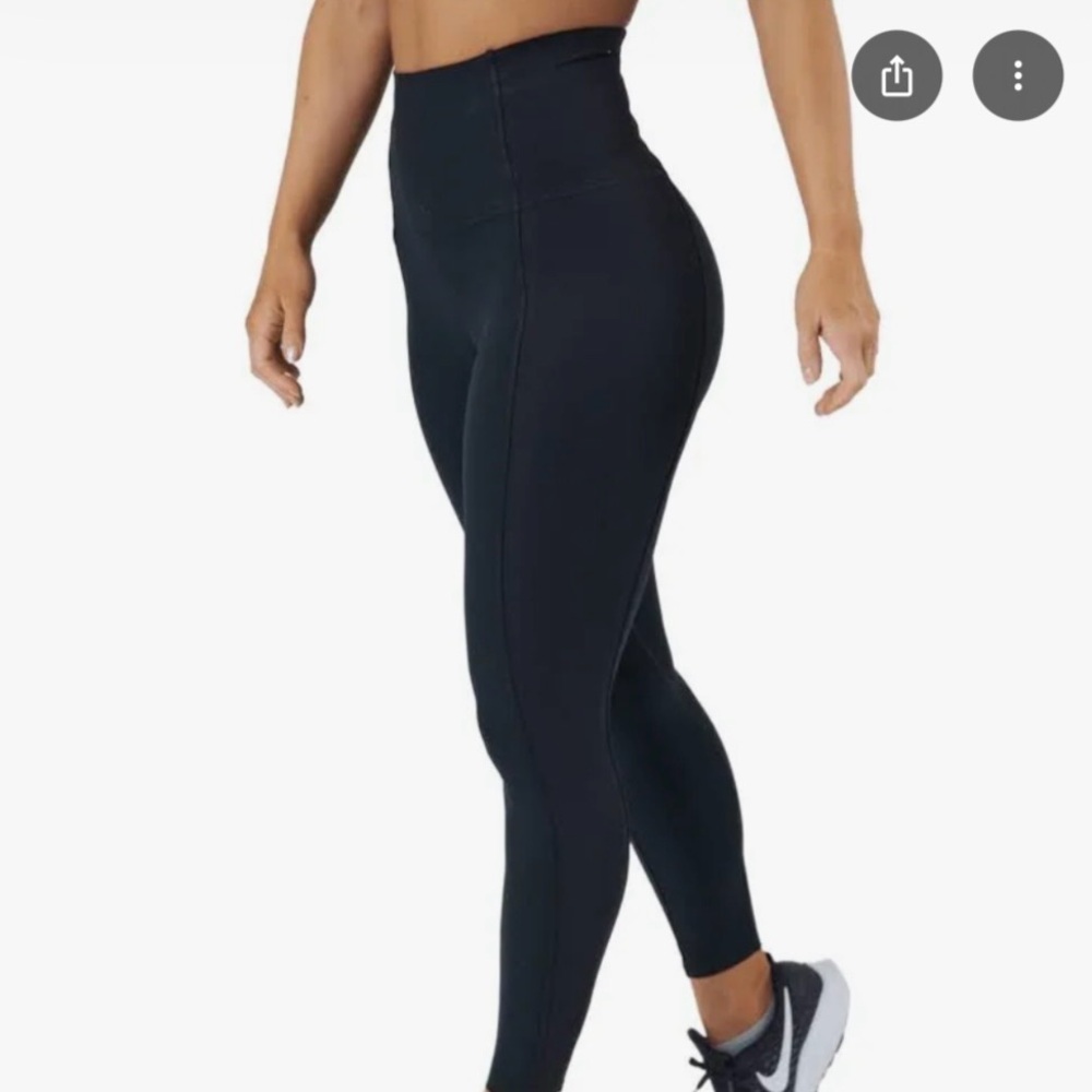 Nike NWT Yoga Luxe Dri-Fit High Rise 7/8 legging Sz XL black color DD5810-010